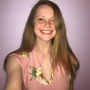 Meet your Posher, Phoebe